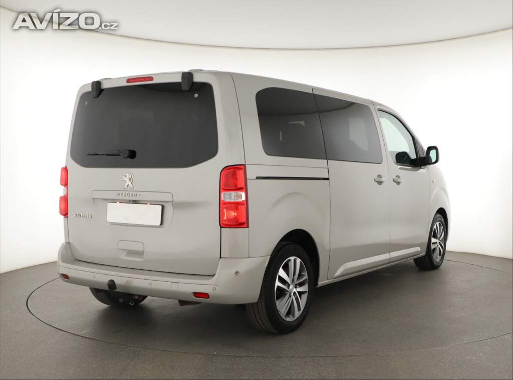 Foto inzerátu Peugeot Traveller 2.0 BlueHDi