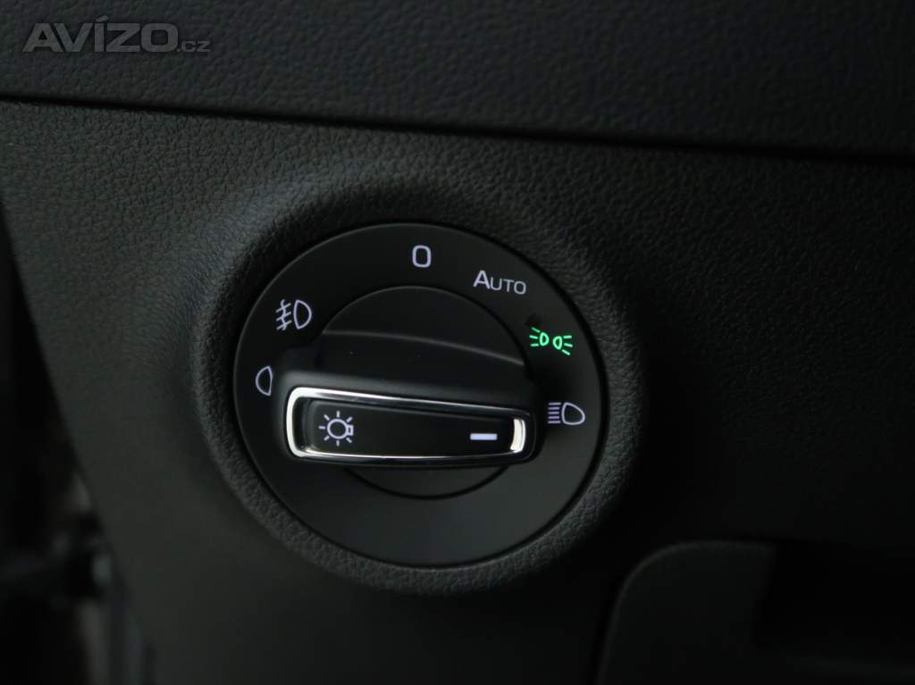 Foto inzerátu Škoda Karoq 1.5 TSI