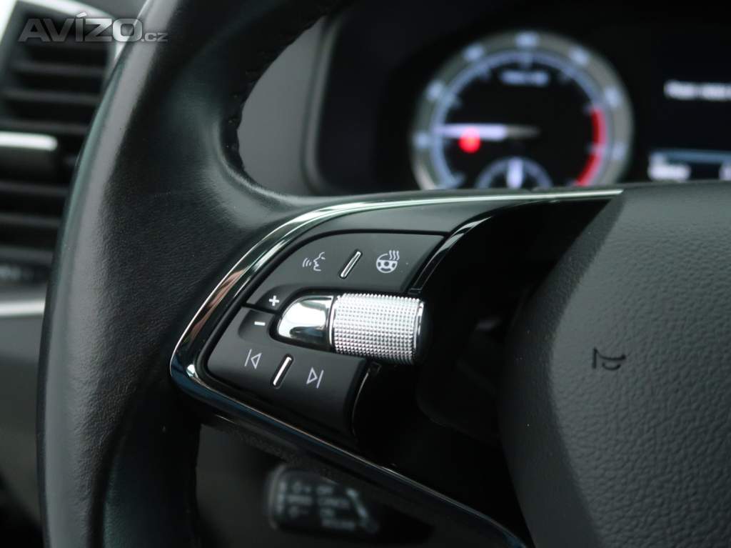 Foto inzerátu Škoda Karoq 1.5 TSI