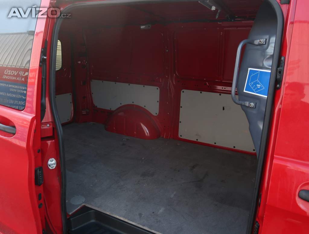 Foto inzerátu Mercedes-Benz Vito 111 CDI