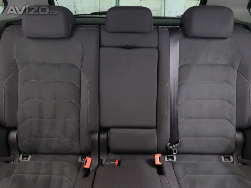 Foto inzerátu Volkswagen Tiguan 2.0 TDI