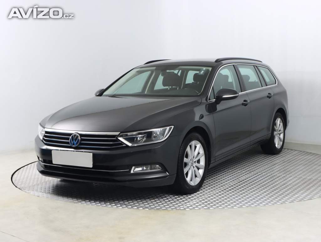 Foto inzerátu Volkswagen Passat 2.0 TDI