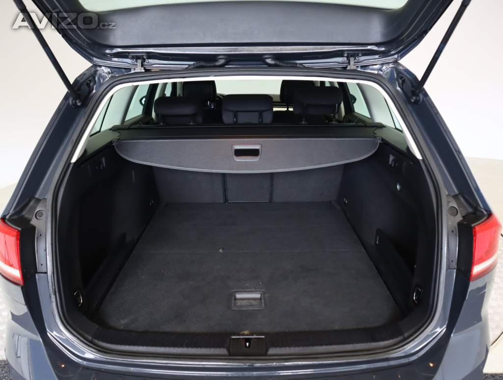 Foto inzerátu Volkswagen Passat 2.0 TDI