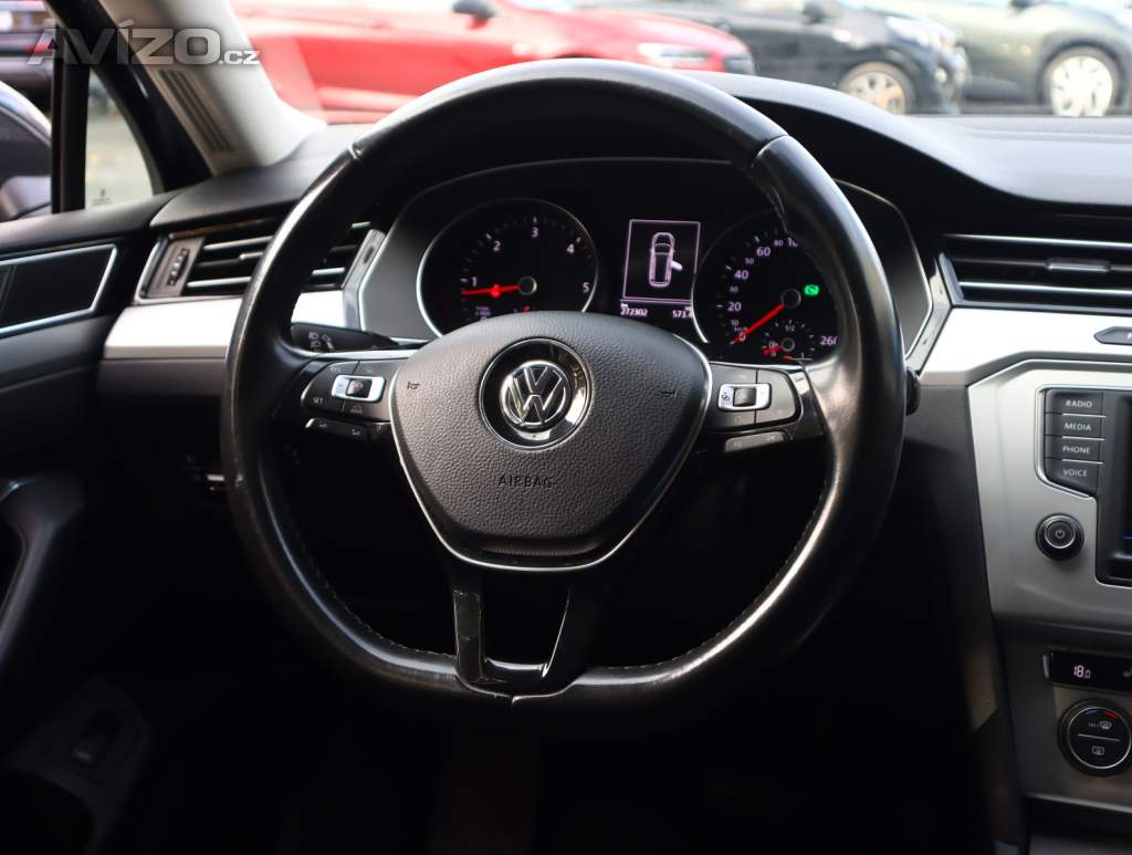 Foto inzerátu Volkswagen Passat 2.0 TDI