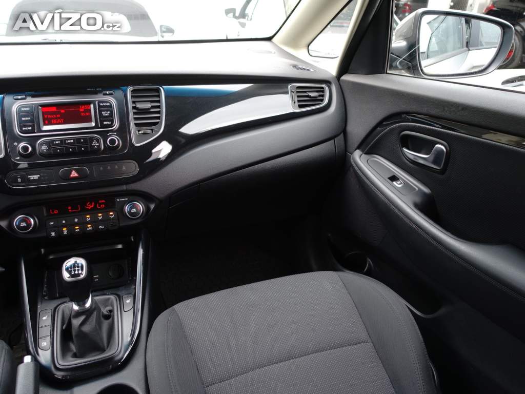 Foto inzerátu Kia Carens 1.6 GDI