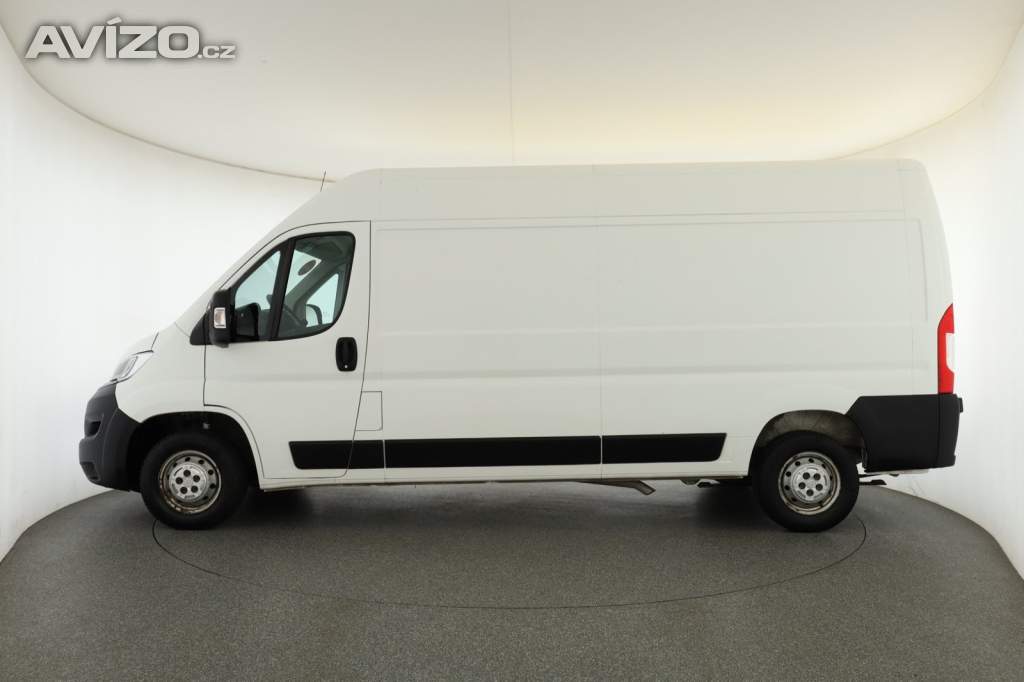 Foto inzerátu Citroën Jumper 2.2 BlueHDi