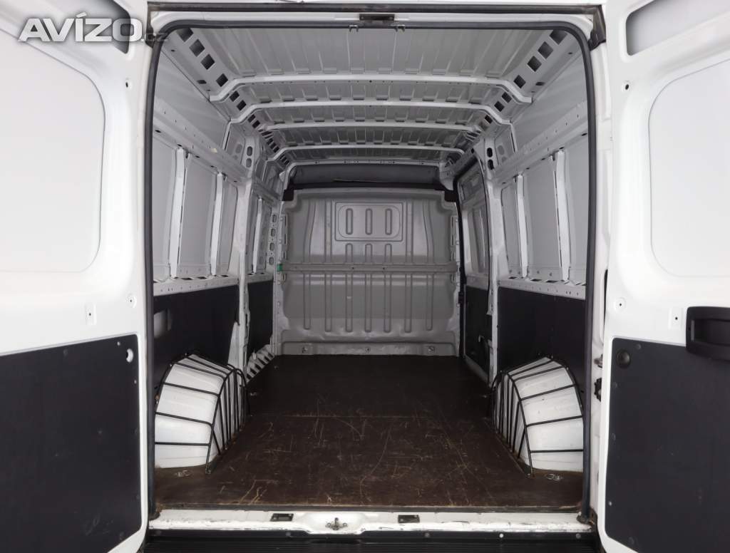 Foto inzerátu Citroën Jumper 2.2 BlueHDi