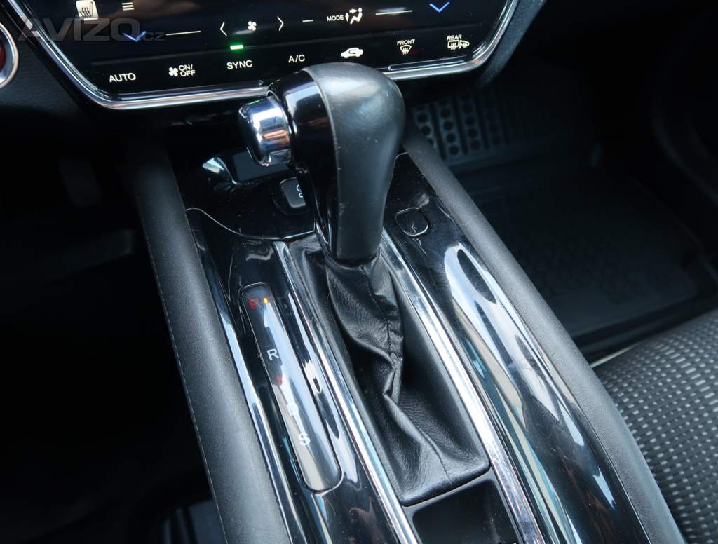 Foto inzerátu Honda HR-V 1.5 i-VTEC
