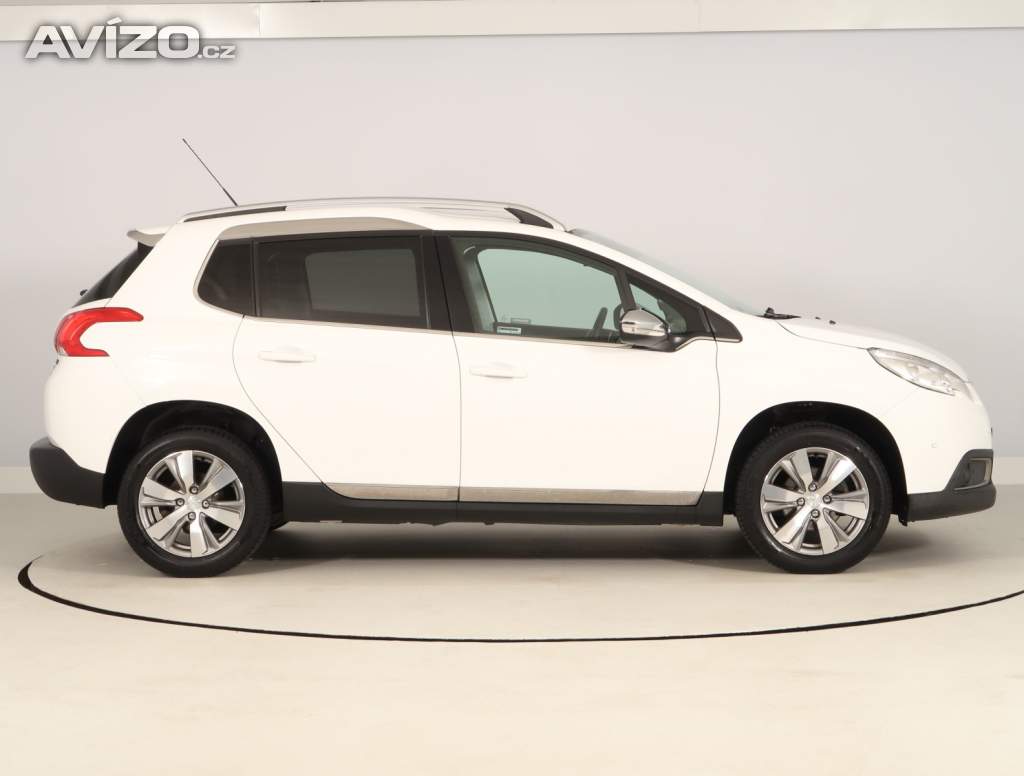 Foto inzerátu Peugeot 2008 1.2 VTi