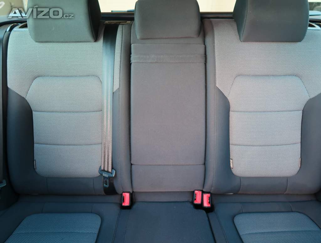 Foto inzerátu Volkswagen Passat 2.0 TDI