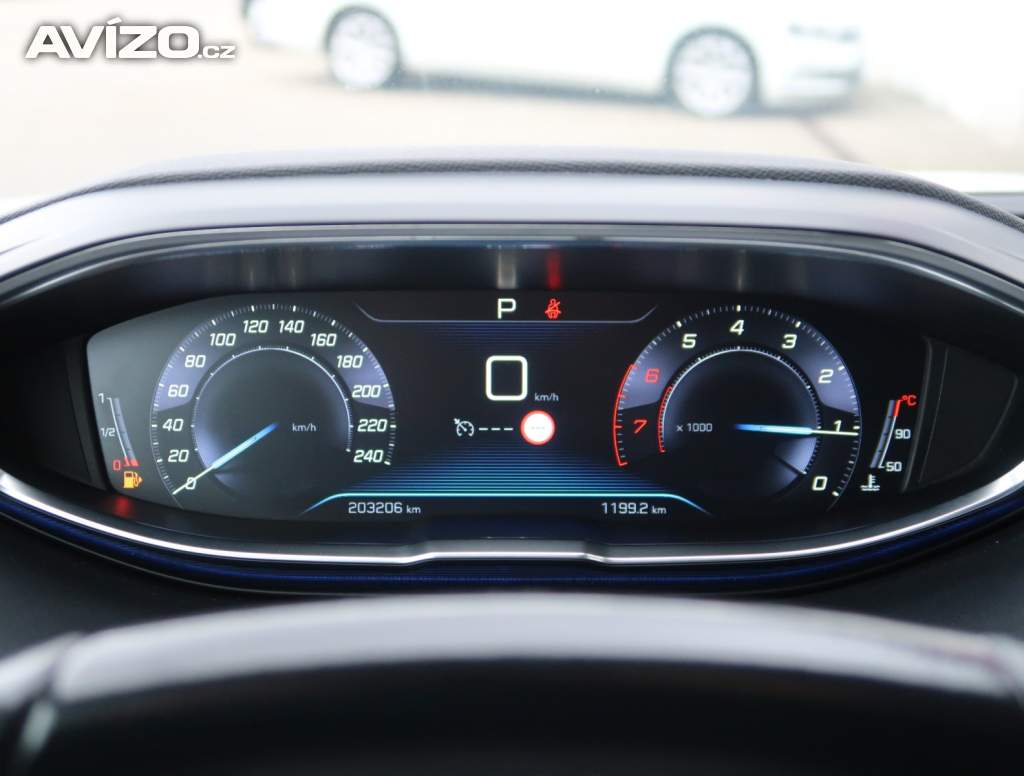 Foto inzerátu Peugeot 3008 1.2 PureTech