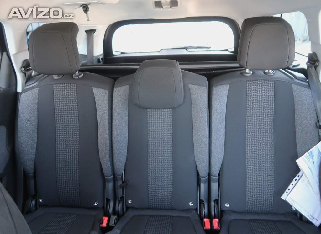 Foto inzerátu Peugeot 5008 1.5 BlueHDi