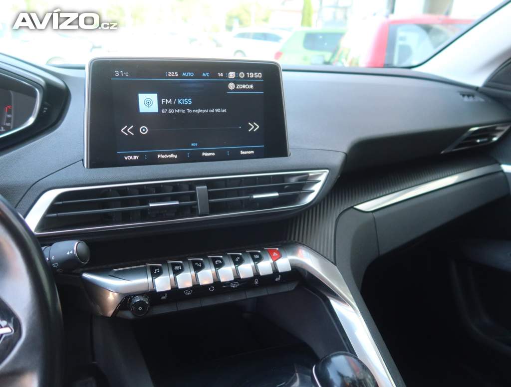 Foto inzerátu Peugeot 5008 1.5 BlueHDi