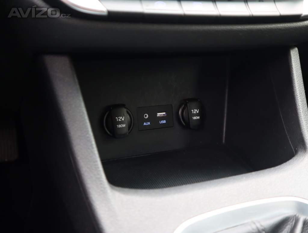 Foto inzerátu Hyundai i30 Fastback 1.0 T-GDI