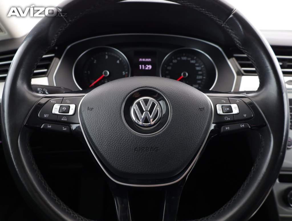 Foto inzerátu Volkswagen Passat 2.0 TDI