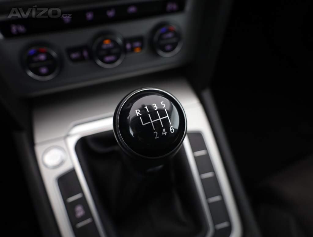 Foto inzerátu Volkswagen Passat 2.0 TDI