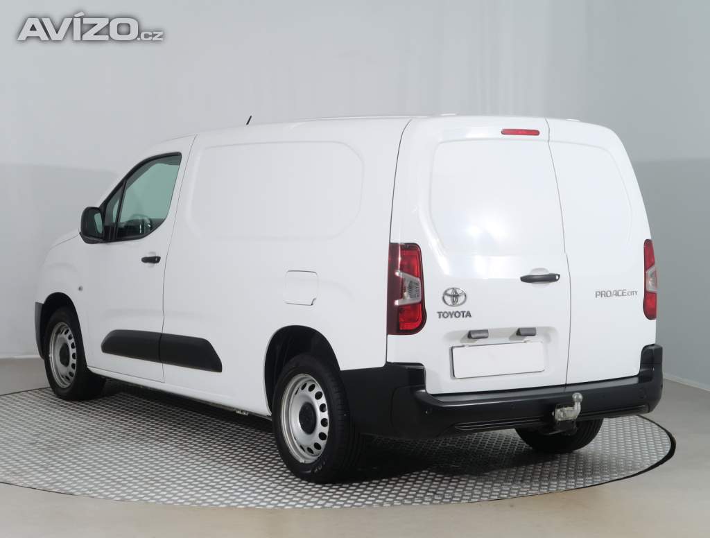 Foto inzerátu Toyota ProAce City 1.5 D-4D
