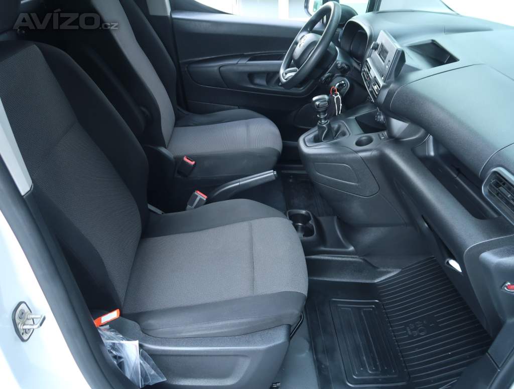 Foto inzerátu Toyota ProAce City 1.5 D-4D