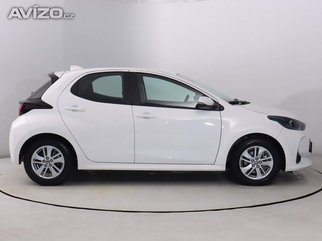 Foto inzerátu Toyota Yaris 1.5 VVT-i Hybrid