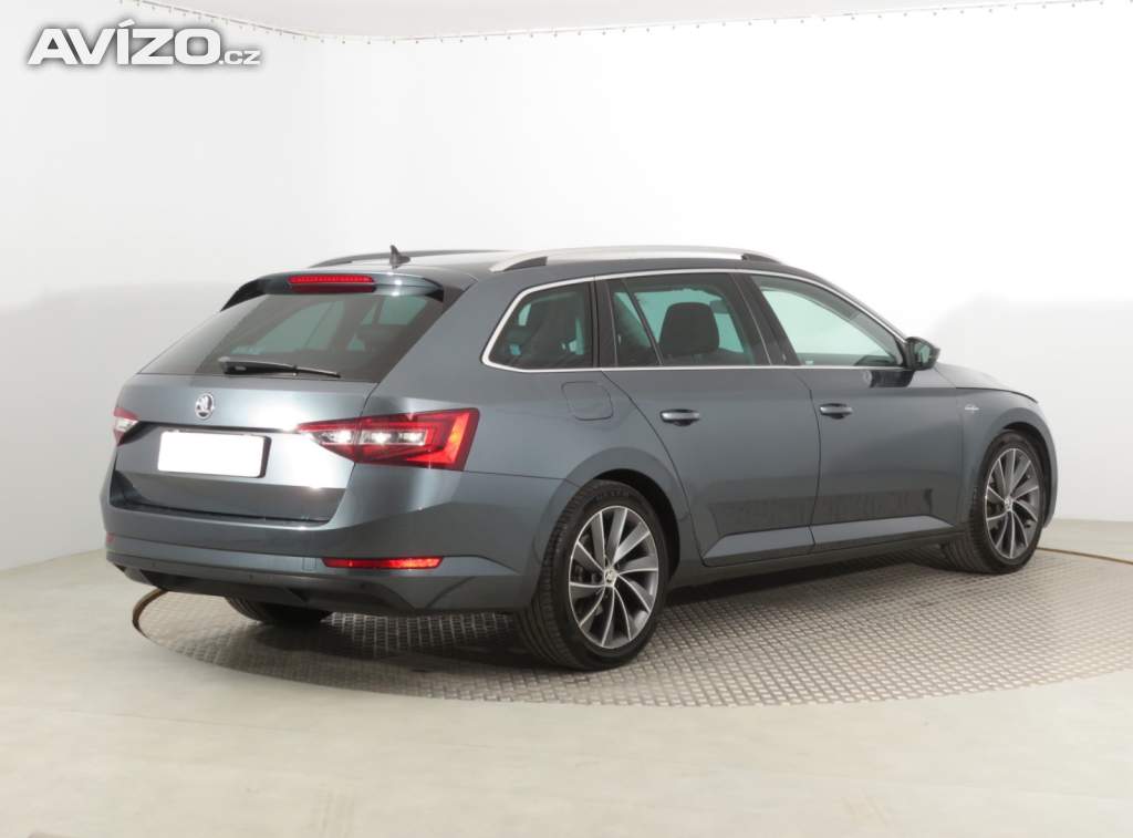 Foto inzerátu Škoda Superb 2.0 TDI