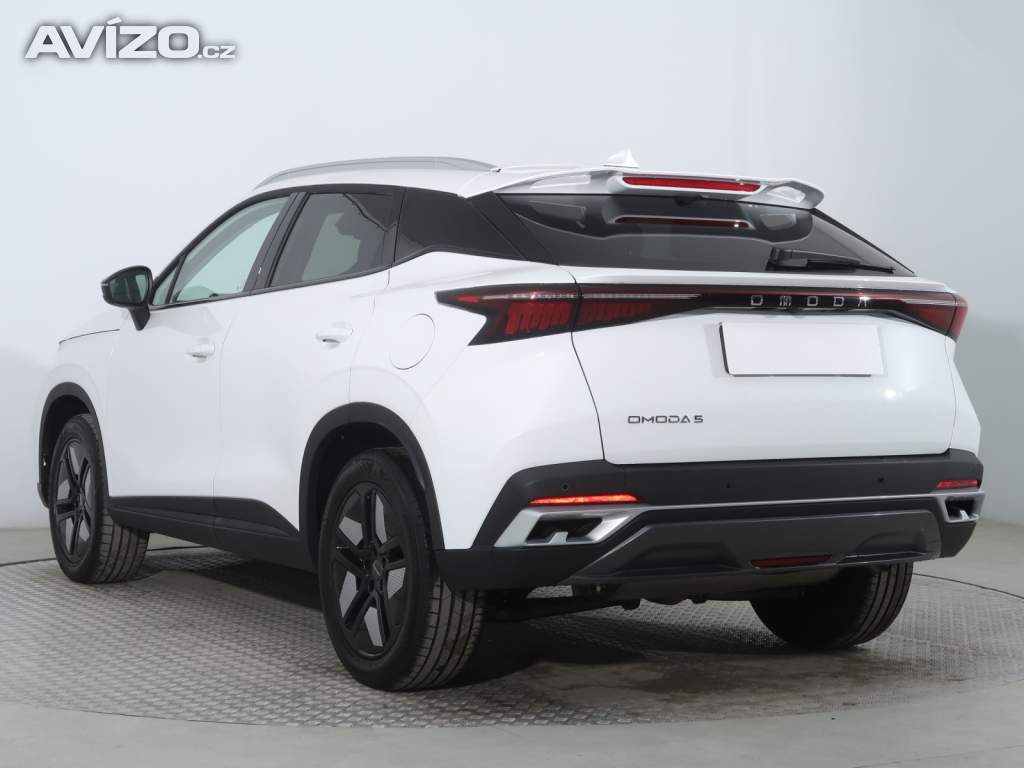Foto inzerátu Omoda 5 1.6 T