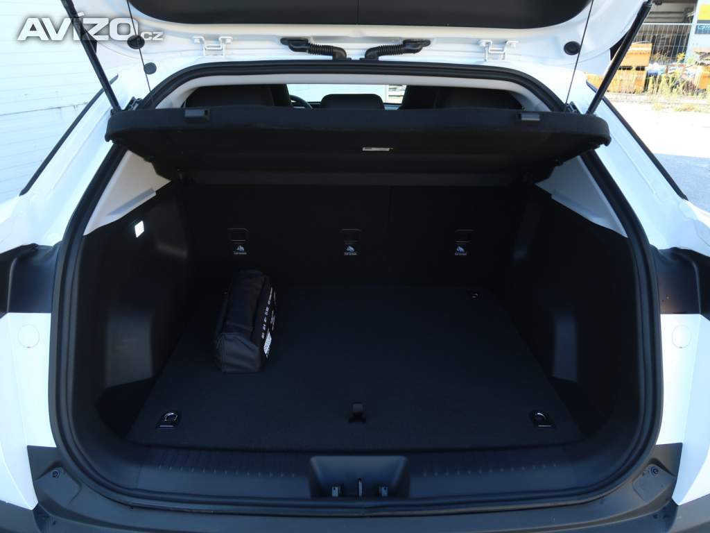 Foto inzerátu Omoda 5 1.6 T