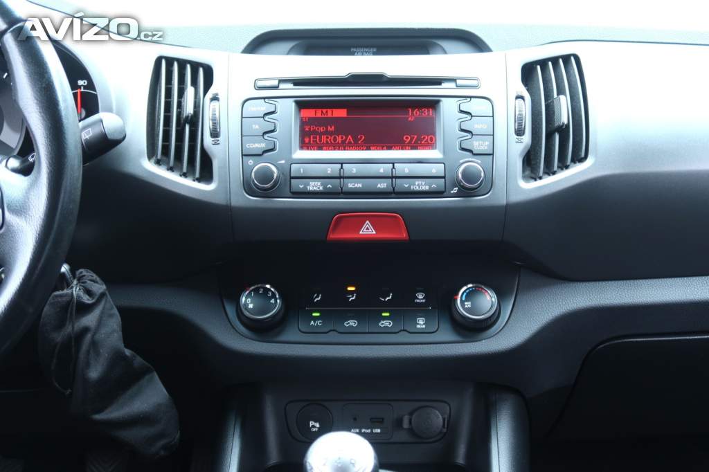 Foto inzerátu Kia Sportage 2.0 CVVT