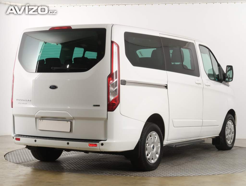 Foto inzerátu Ford Tourneo Custom 2.2 TDCi