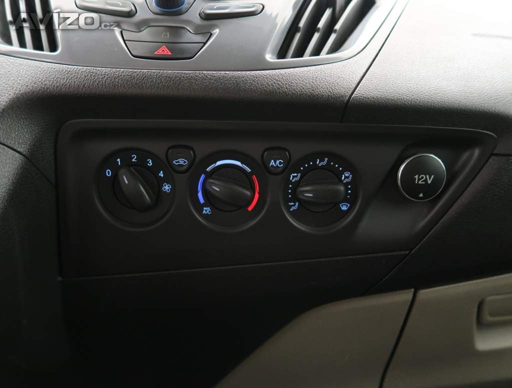 Foto inzerátu Ford Tourneo Custom 2.2 TDCi