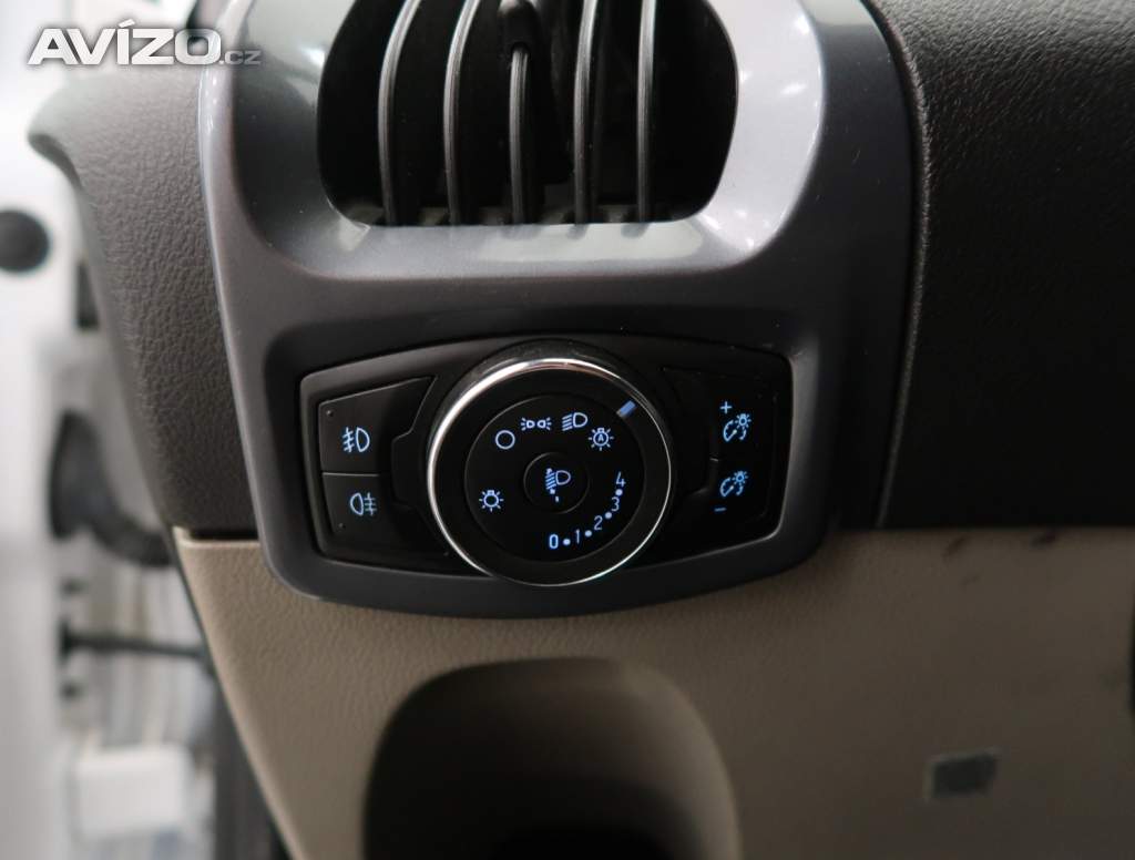 Foto inzerátu Ford Tourneo Custom 2.2 TDCi