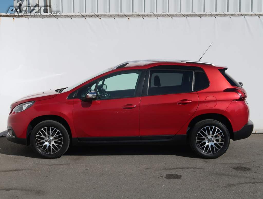 Foto inzerátu Peugeot 2008 1.2 PureTech