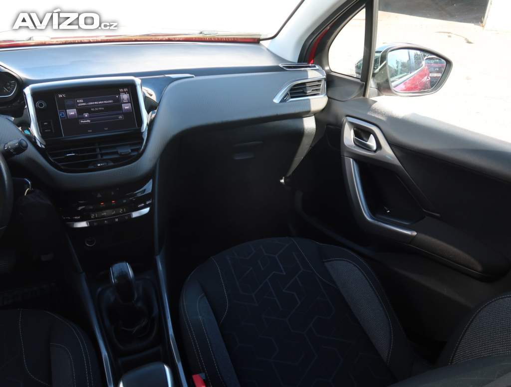 Foto inzerátu Peugeot 2008 1.2 PureTech
