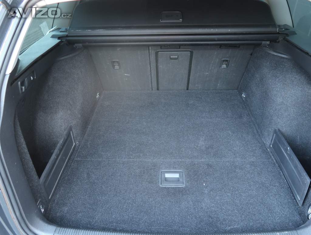 Foto inzerátu Volkswagen Passat 2.0 TDI