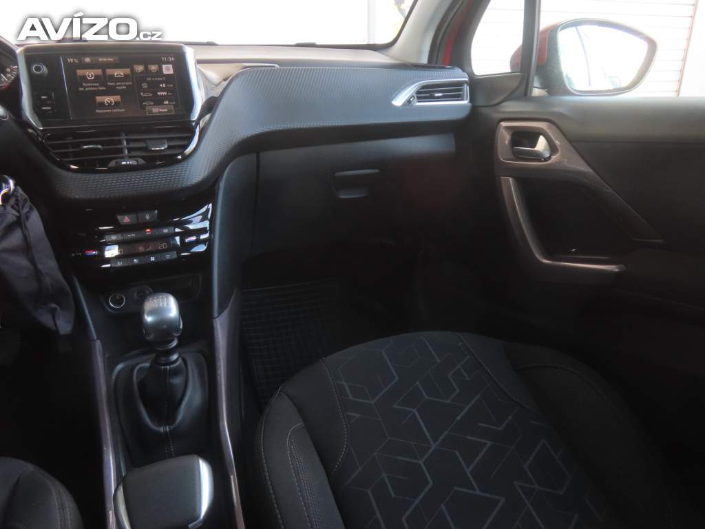 Foto inzerátu Peugeot 2008 1.6 BlueHDi