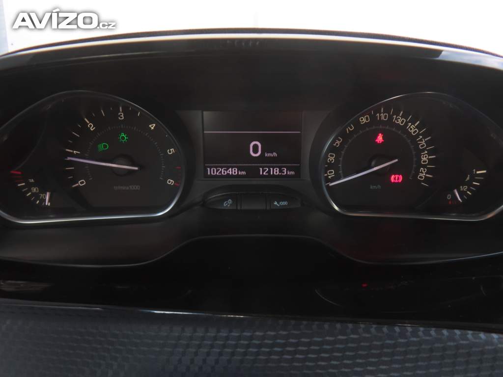 Foto inzerátu Peugeot 2008 1.6 BlueHDi