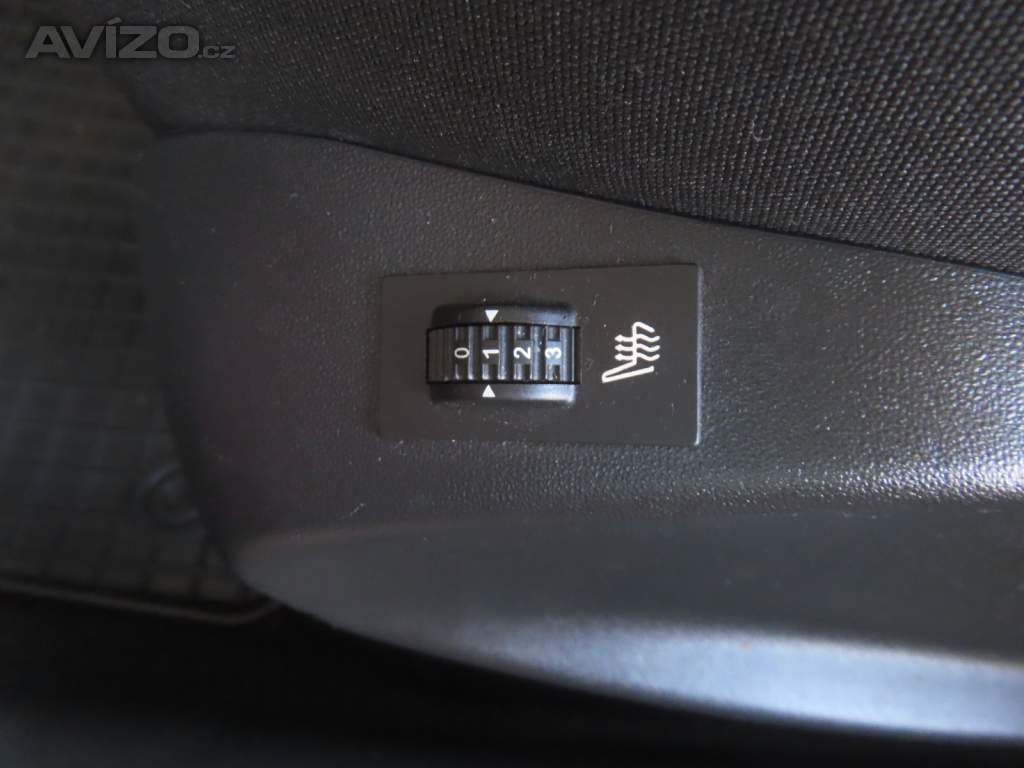 Foto inzerátu Peugeot 2008 1.6 BlueHDi