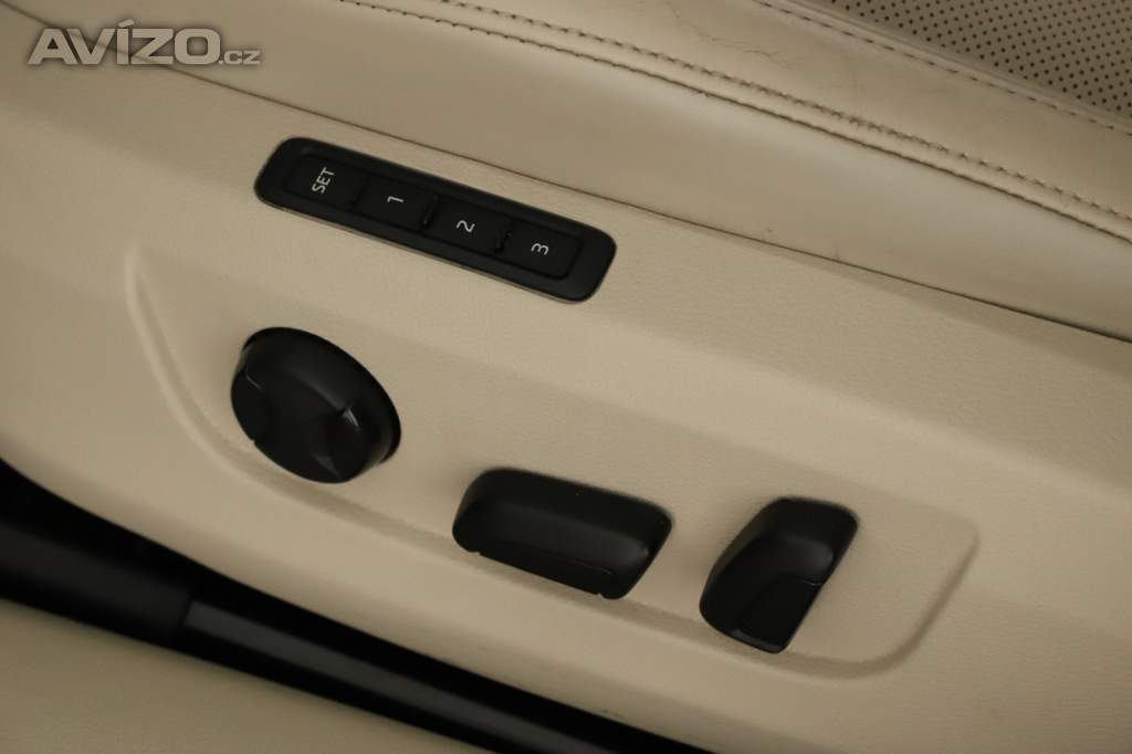 Foto inzerátu Škoda Superb 2.0 TDI