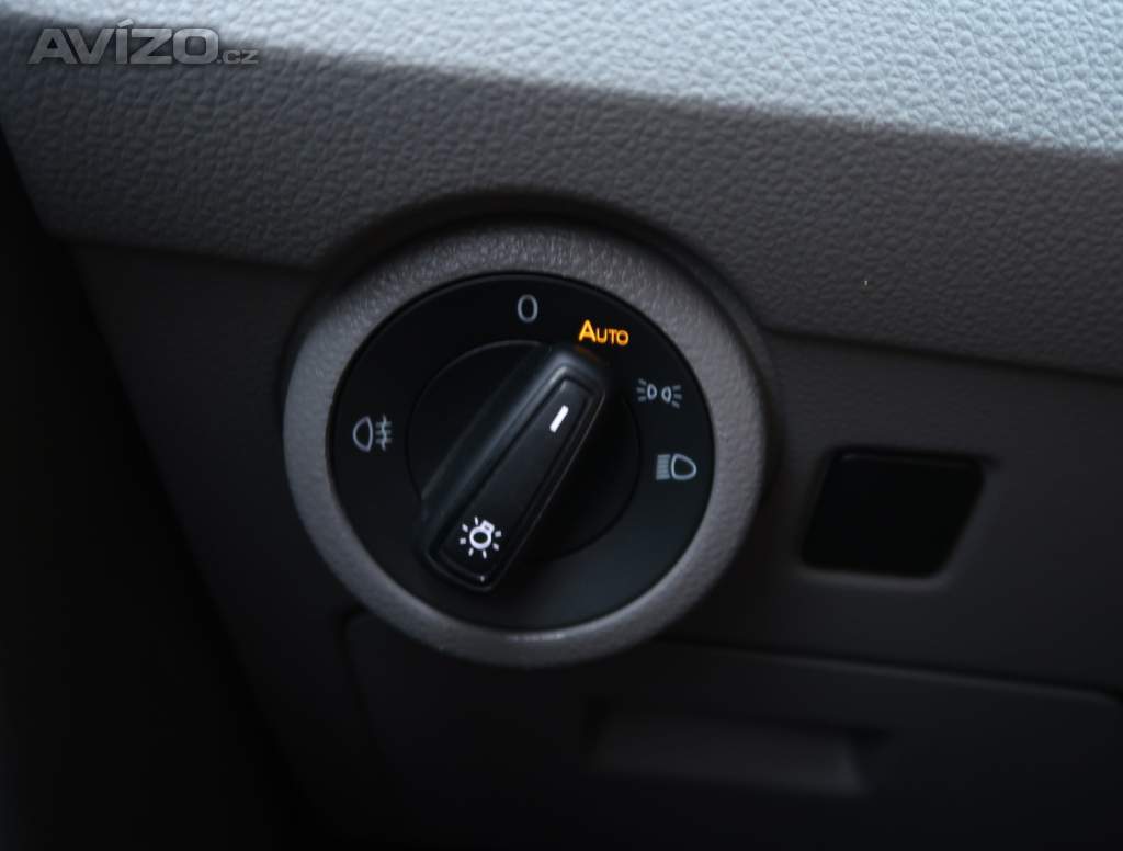 Foto inzerátu Volkswagen Transporter 2.0 TDI