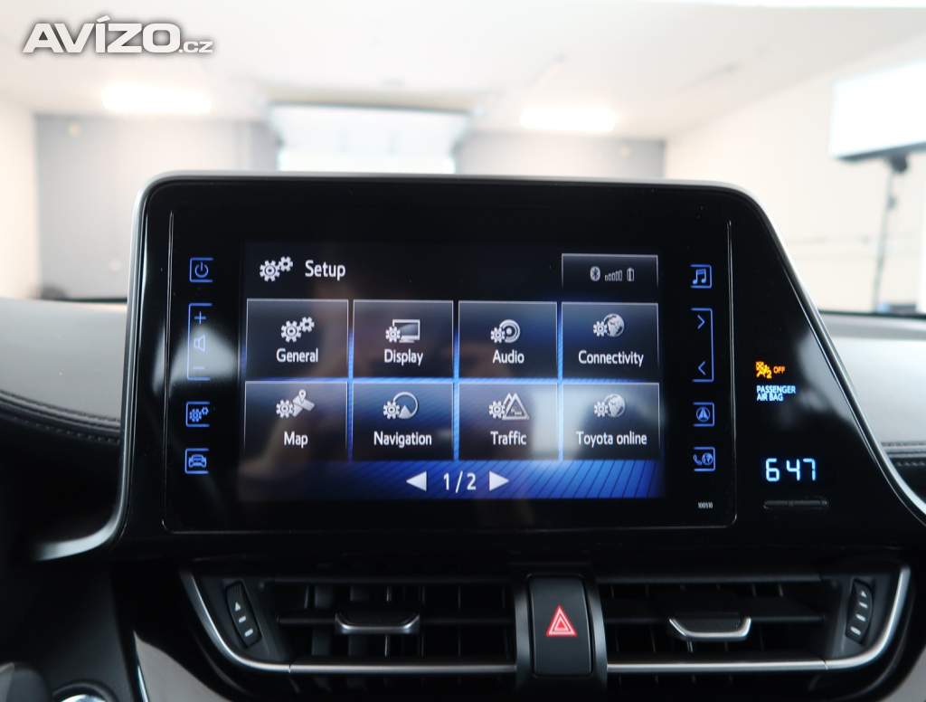 Foto inzerátu Toyota C-HR 1.8 Hybrid