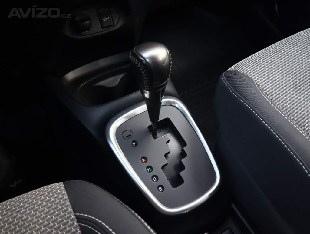 Foto inzerátu Toyota Yaris 1.5 Hybrid