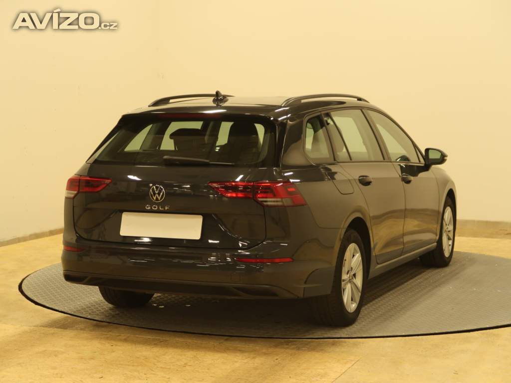 Foto inzerátu Volkswagen Golf 1.0 TSI