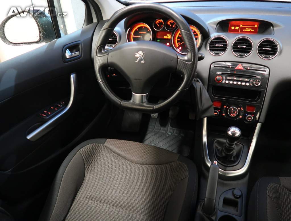 Foto inzerátu Peugeot 308 1.6 e-HDi