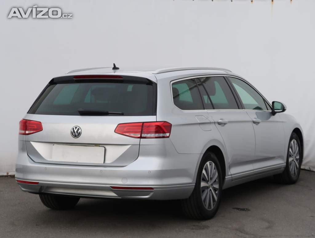 Foto inzerátu Volkswagen Passat 2.0 TDI