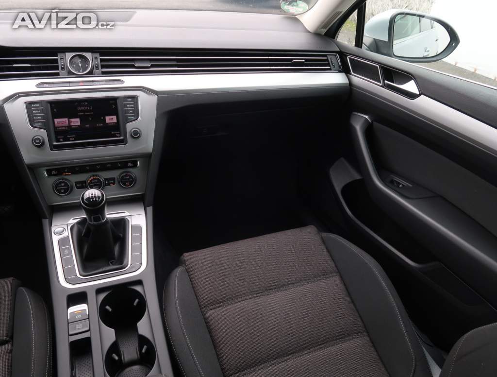 Foto inzerátu Volkswagen Passat 2.0 TDI