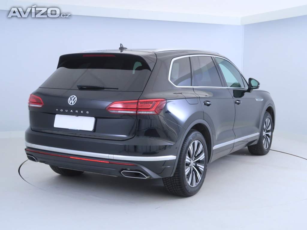 Foto inzerátu Volkswagen Touareg 3.0 TDI