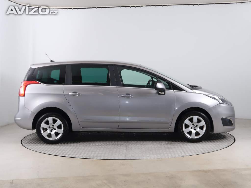 Foto inzerátu Peugeot 5008 1.6 HDi