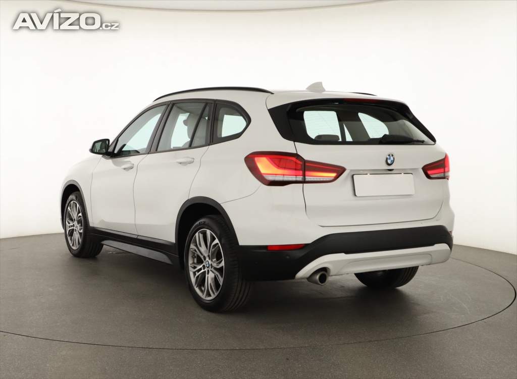 Foto inzerátu BMW X1 sDrive18i