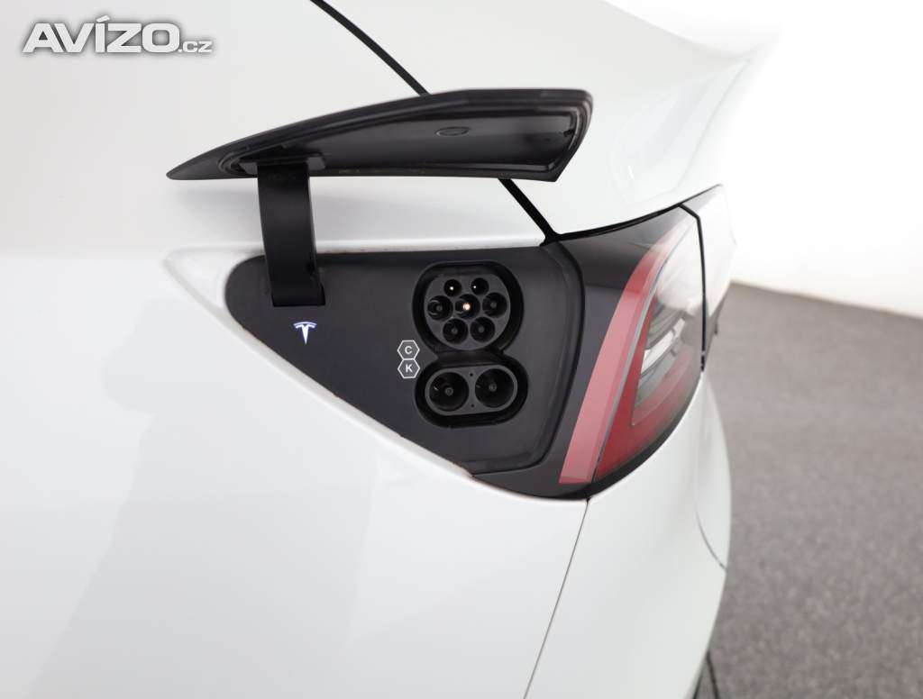 Foto inzerátu Tesla Model Y Long Range AWD 79kWh