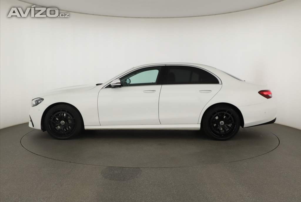 Foto inzerátu Mercedes-Benz Třídy E E 220 d 4MATIC