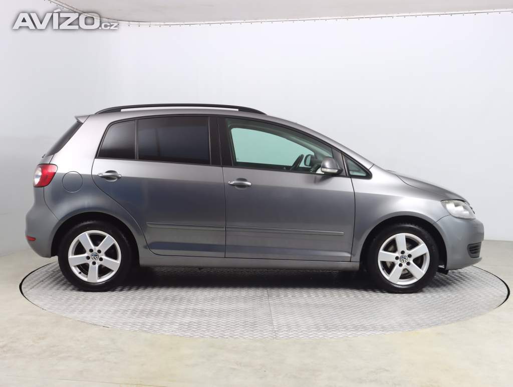 Foto inzerátu Volkswagen Golf 1.2 TSI
